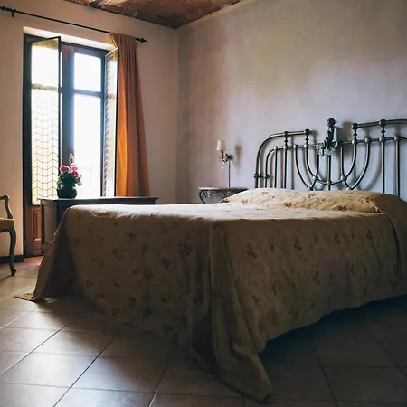 翼格瑞丽酒店 3*